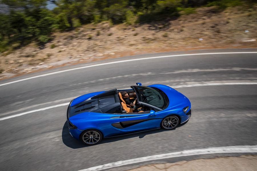  McLaren 570S Spider 2017 года  (WW) (фото 21 из 78)